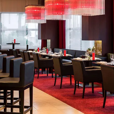 Pullman Hotell