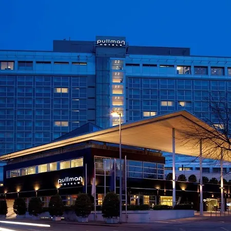 Hotell Pullman Köln