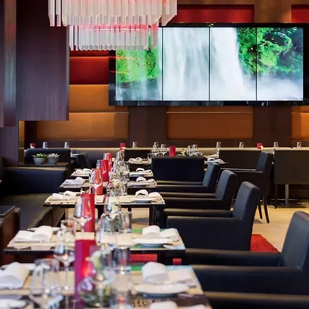 Hotell Pullman Köln