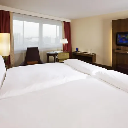 풀맨 콜론 호텔