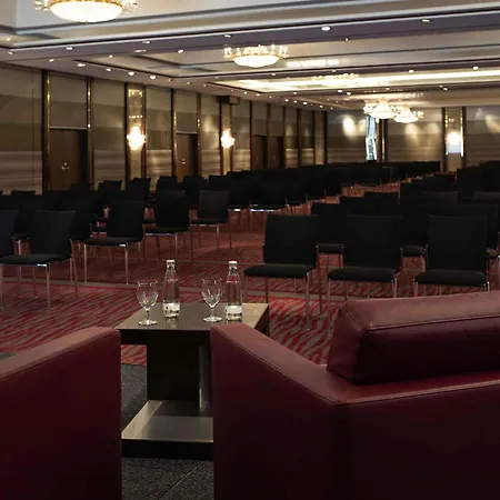 풀맨 콜론 호텔 4*