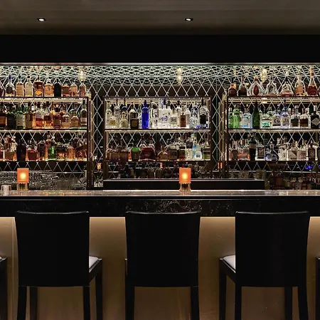 풀맨 콜론 호텔 4*