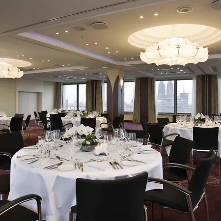 호텔 풀맨 콜론 4*