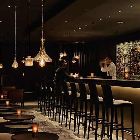 풀맨 콜론 호텔 4*