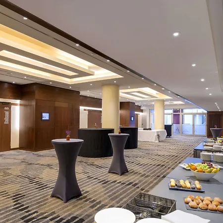 호텔 풀맨 콜론 쾰른