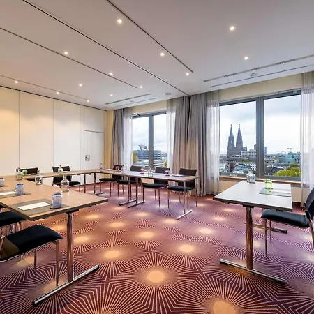 호텔 풀맨 콜론 4*