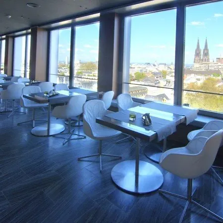 Pullman Köln
