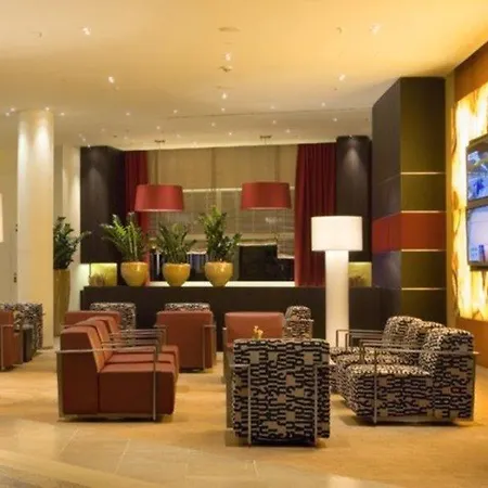 Hotell Pullman 4*