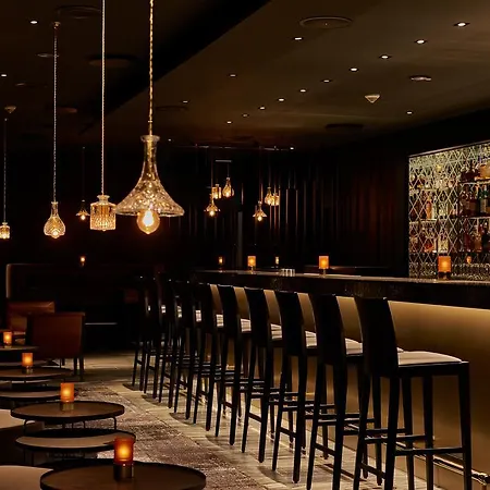Pullman Hotell