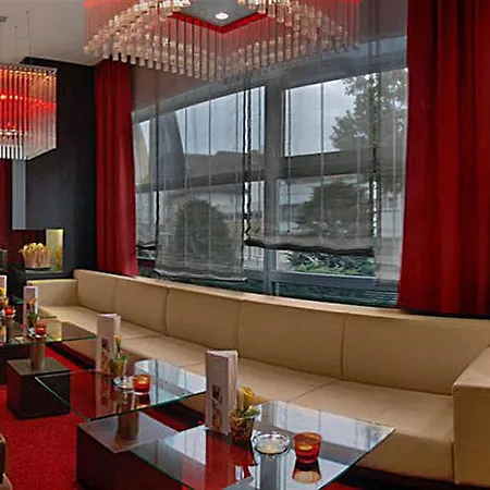 Pullman 4*