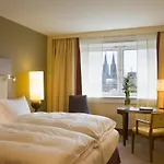 Pullman 4*