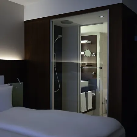 铂尔曼科隆酒店 酒店