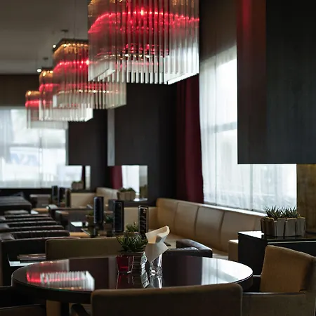 铂尔曼科隆酒店 酒店