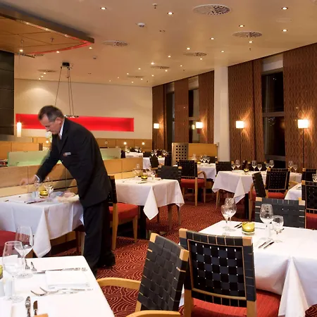 铂尔曼科隆酒店 酒店 4*