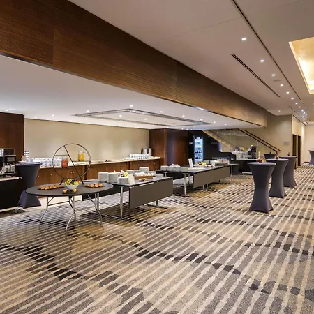 Pullman 4* קלן