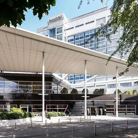 풀맨 콜론 호텔 4*