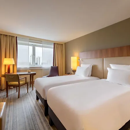 Pullman Hotel 4*
