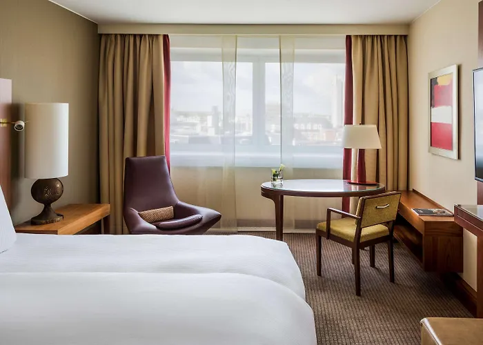 Отель Pullman 4*