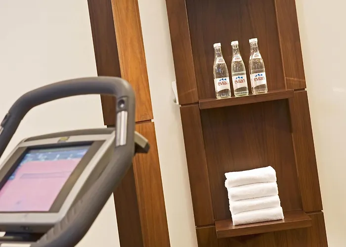 Отель Pullman 4*