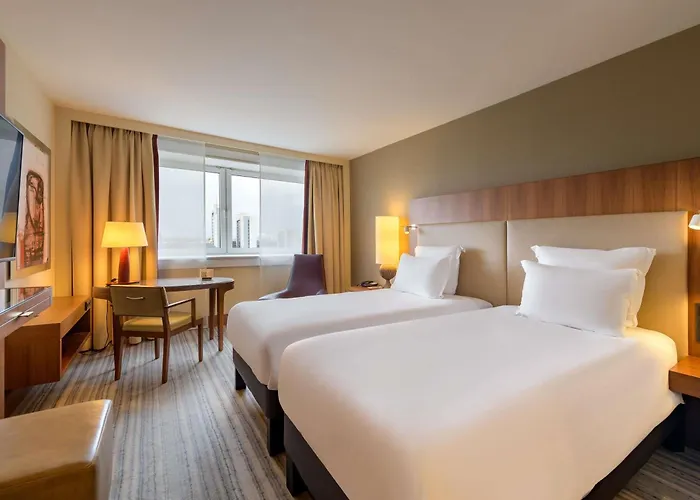 Pullman Отель 4*